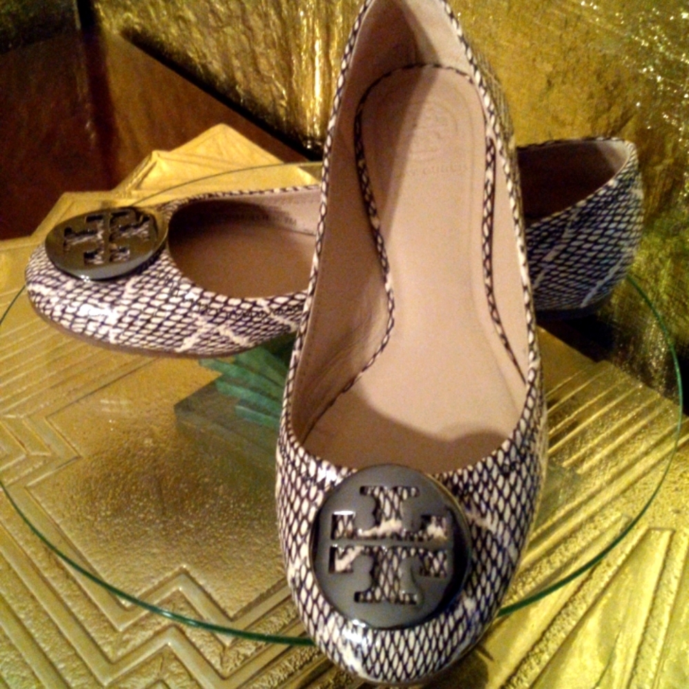 Tory Burch Leather Reva flats